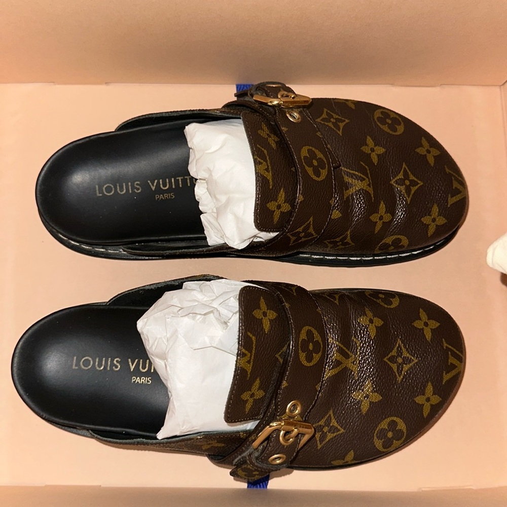 Louis Vuitton slide size 38 light wear original box&bag